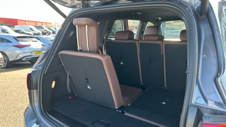 Mercedes-Benz GLB 220d 4Matic AMG Line Premium 5dr 8G-Tronic Diesel Estate